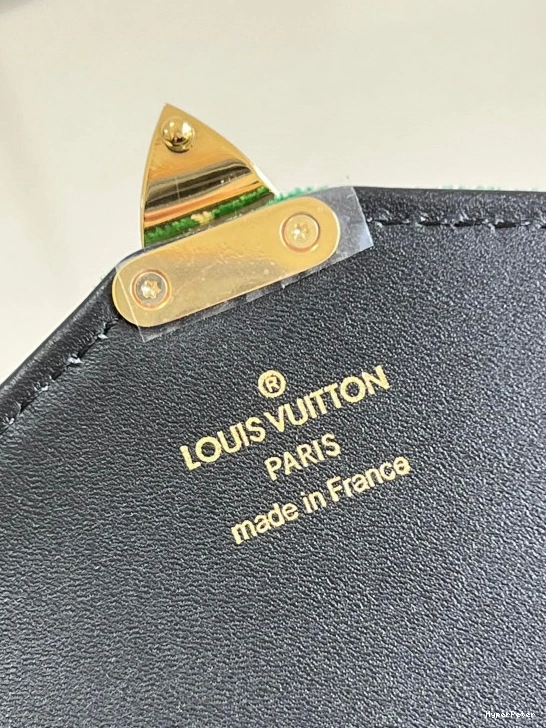 Louis MICRO METIS Vuitton 0727